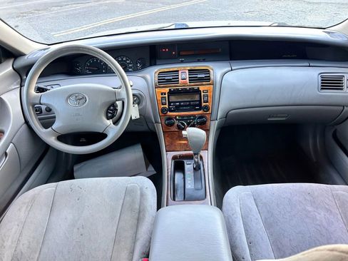 Used 2003 Toyota Avalon XL image 13
