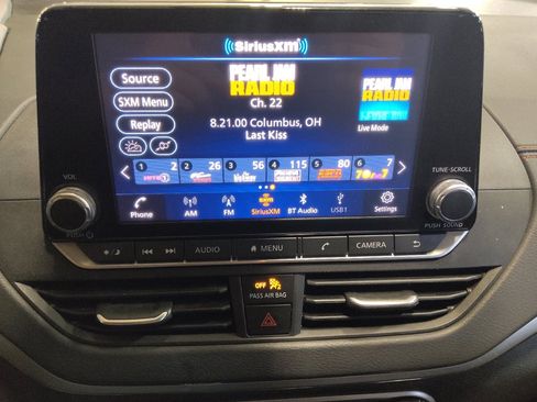 Used 2022 Nissan Altima 2.5 SR w/ Midnight Edition Package FWD image 25