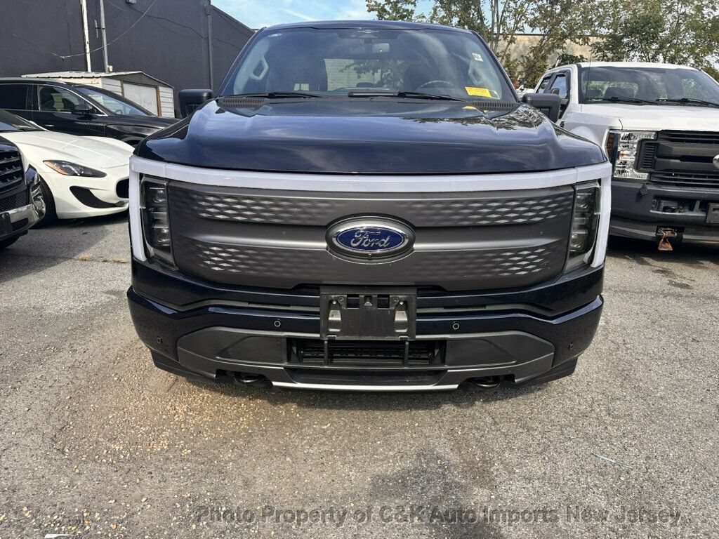 Used 2023 Ford F150 Platinum w/ Equipment Group 701A High AWD/4WD image 4