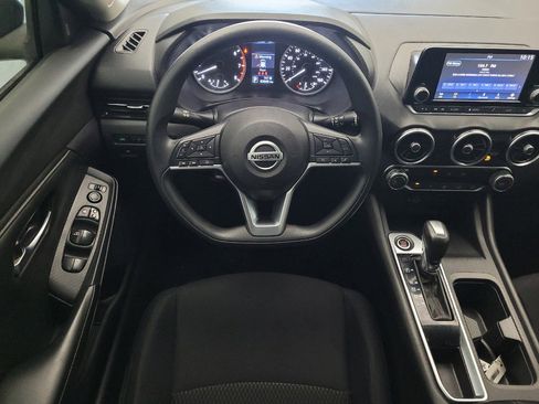 Used 2020 Nissan Sentra S FWD image 22