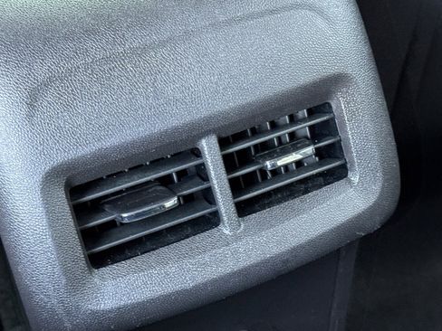 Certified 2024 Chevrolet Equinox LT image 13