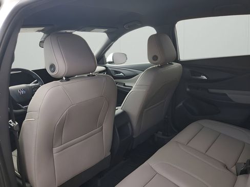 New 2026 Buick Envista Avenir image 18