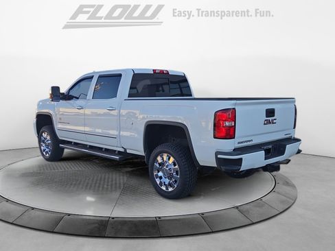 Used 2016 GMC Sierra 2500 Denali w/ Driver Alert Package image 6