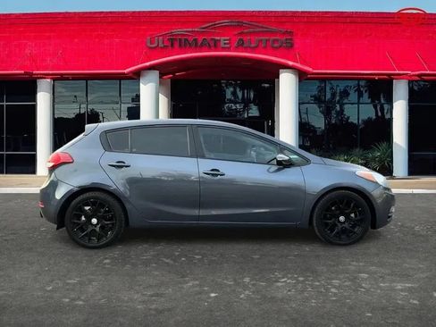 Used 2016 Kia Forte LX FWD image 7