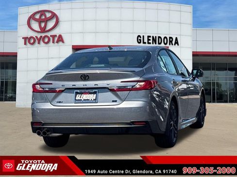 New 2026 Toyota Camry SE FWD image 11