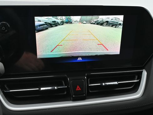 Used 2026 Chevrolet TrailBlazer LT w/ Convenience Package image 14