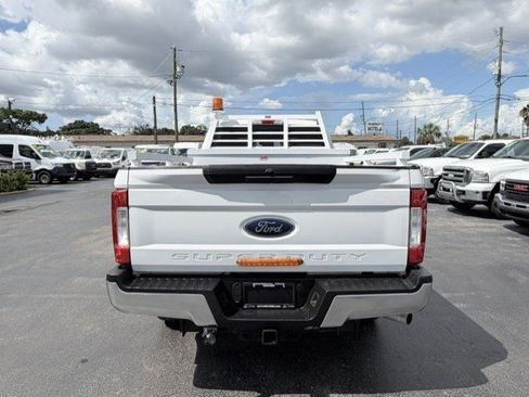 Used 2017 Ford F250 XL w/ Power Equipment Group RWD image 7