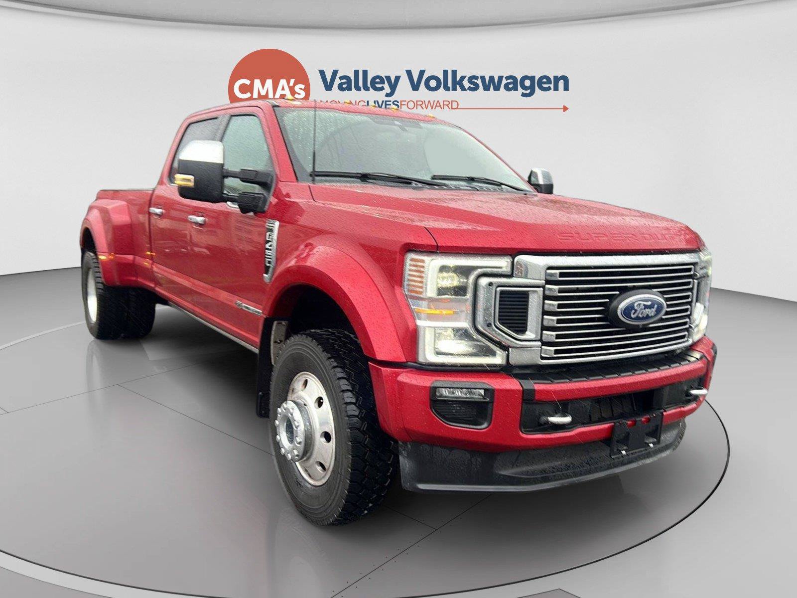 Used 2022 Ford F450 Platinum w/ FX4 Off-Road Package AWD/4WD image 4