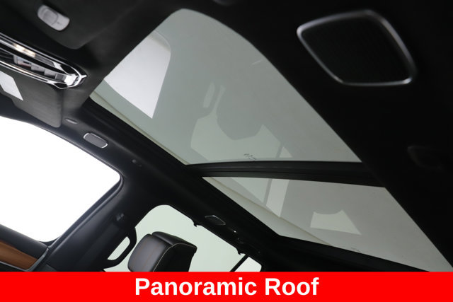 Used 2025 Jeep Grand Wagoneer L Series III w/ Rear Seat Video Group 1 AWD/4WD image 19
