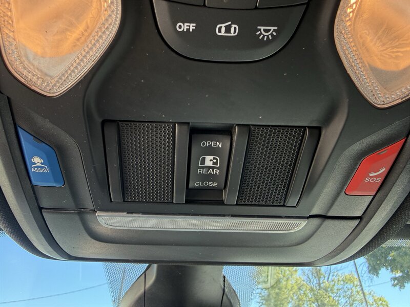 Used 2022 RAM 3500 Tradesman AWD/4WD image 12