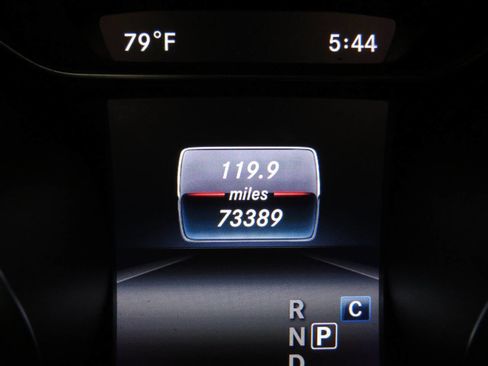 Used 2018 Mercedes-Benz CLA 250 4MATIC image 17