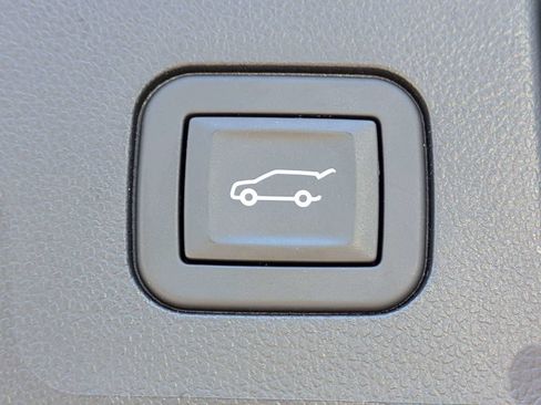Used 2026 Chevrolet Equinox RS w/ Convenience Package III FWD image 14
