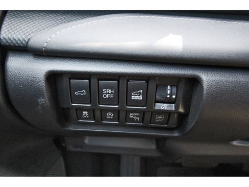 Used 2024 Subaru Forester Touring w/ POP Package 3 AWD/4WD image 20