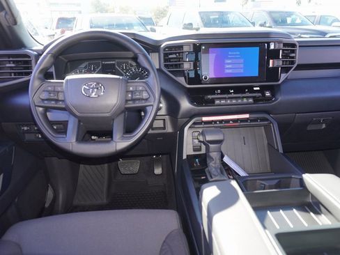 New 2026 Toyota Tundra SR image 6
