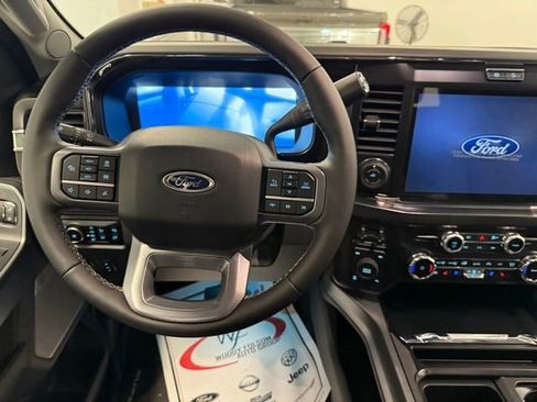 New 2026 Ford F250 Lariat w/ Lariat Premium Package image 19