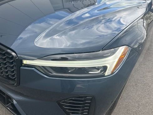 Certified 2025 Volvo XC60 B5 Plus w/ Climate Package AWD/4WD image 8