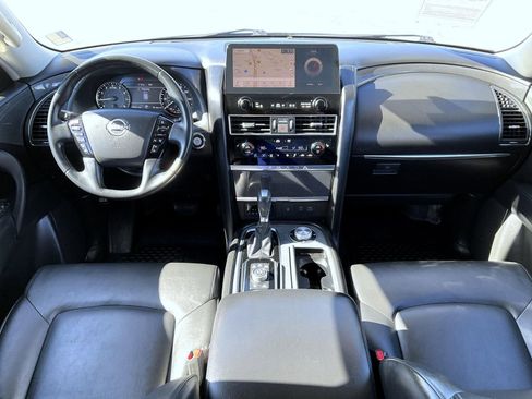 Used 2022 Nissan Armada SV AWD/4WD image 12