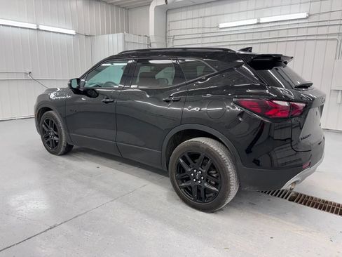 Used 2020 Chevrolet Blazer LT w/ Blazer Plus Package AWD/4WD image 3