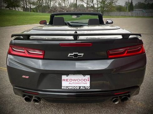 Used 2016 Chevrolet Camaro SS RWD image 4