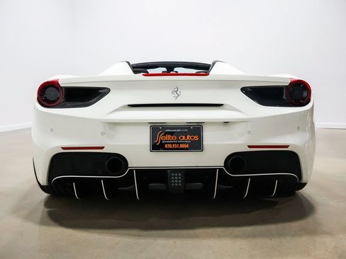 Used 2017 Ferrari 488 Spider RWD image 89