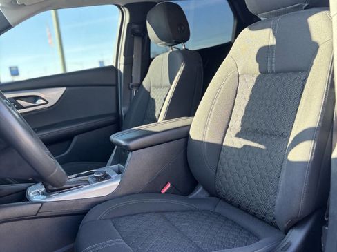 Used 2022 Chevrolet Blazer LT image 16