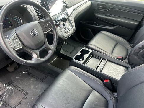 Certified 2023 Honda Odyssey Sport image 10
