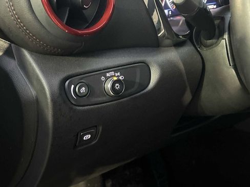 Used 2025 Chevrolet Blazer RS image 18