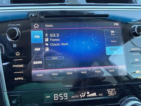 Used 2019 Subaru Outback 2.5i Premium AWD/4WD image 10