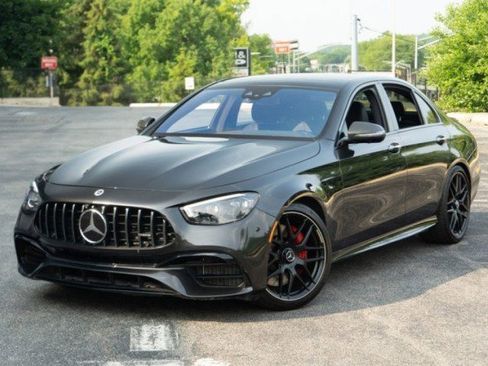 Used 2021 Mercedes-Benz E 63 AMG S w/ Driver Assistance Package image 84