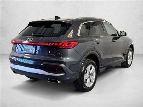 Used 2025 Audi Q5 Premium AWD/4WD image 5