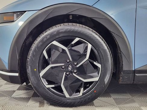Certified 2024 Hyundai Ioniq 5 SEL image 15
