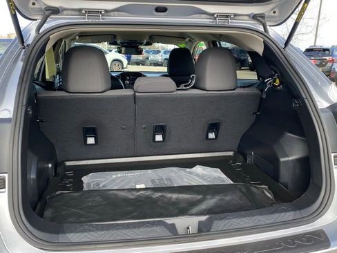 Certified 2024 Subaru Crosstrek 2.0i Premium w/ Crosstrek Mirror Package image 24