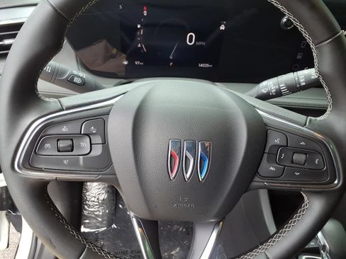 Used 2025 Buick Encore GX Preferred AWD/4WD image 27