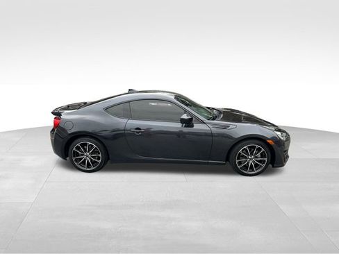 Used 2017 Subaru BRZ Limited w/ Popular Package #3 image 6