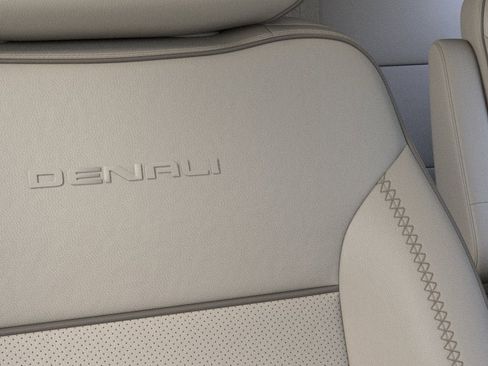 New 2026 GMC Yukon Denali AWD/4WD image 21