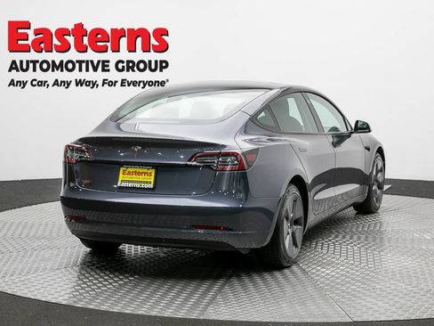 Used 2023 Tesla Model 3 Standard Range RWD image 4