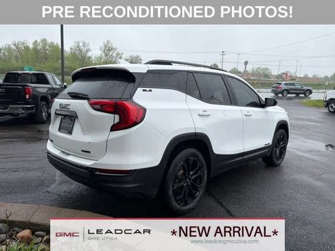Used 2020 GMC Terrain SLE w/ Driver Convenience Package AWD/4WD image 5