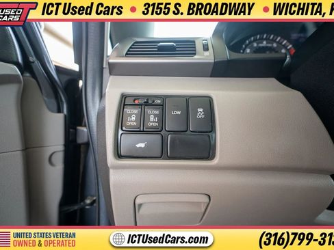 Used 2014 Honda Odyssey EX-L image 18