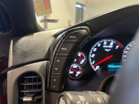 Used 2007 Chevrolet Corvette Convertible w/ Preferred Equipment Group image 15