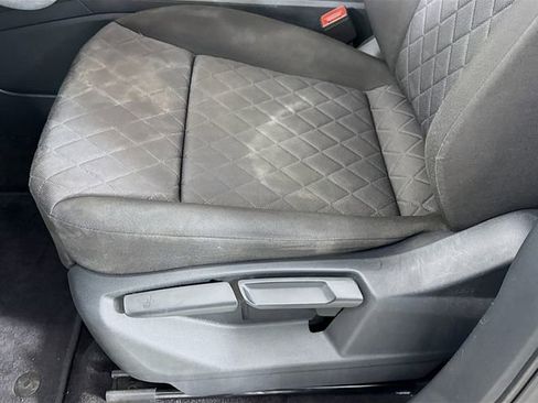 Used 2018 Volkswagen Atlas S image 21