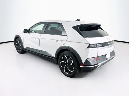 Used 2024 Hyundai Ioniq 5 SEL image 5