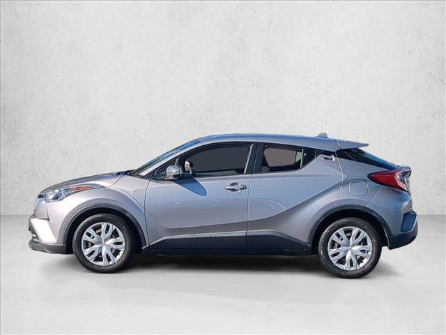 Used 2019 Toyota C-HR LE FWD image 5