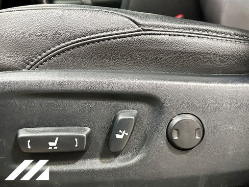 Used 2023 Toyota 4Runner SR5 Premium w/ Moonroof Package RWD image 19