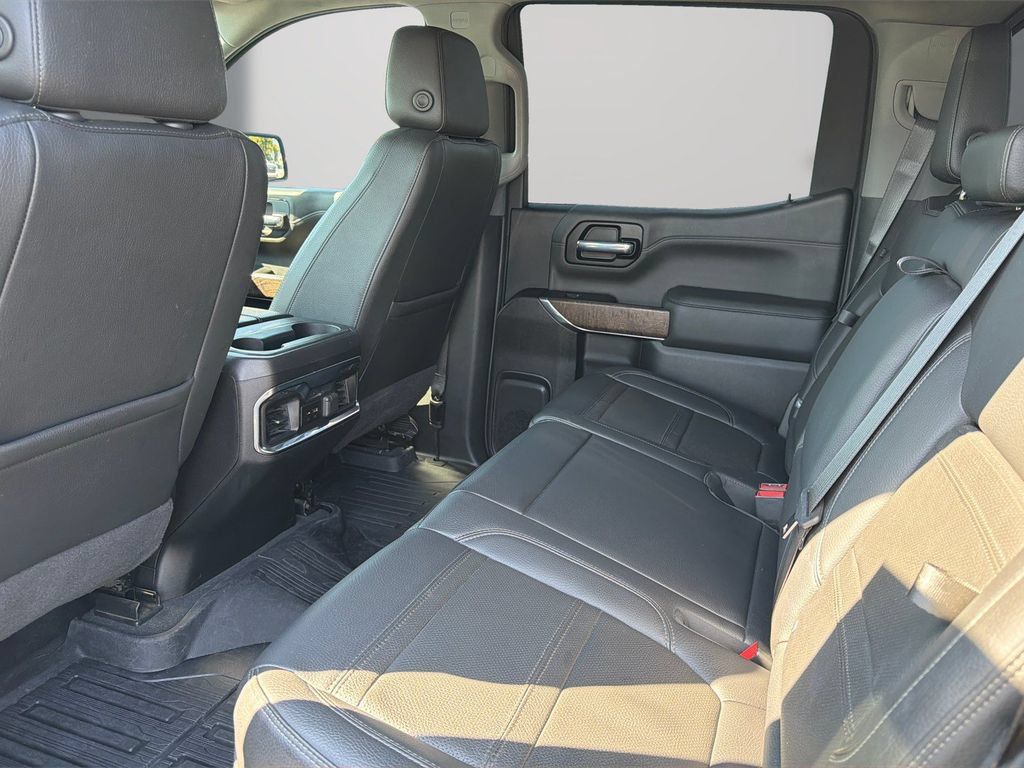 Certified 2022 GMC Sierra 1500 Denali w/ Denali Reserve Package AWD/4WD image 14