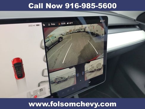 Used 2021 Tesla Model Y Long Range image 17