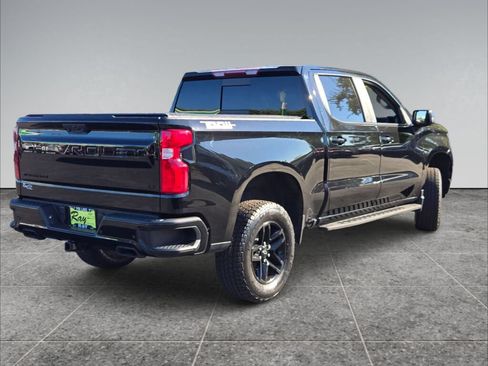 Certified 2022 Chevrolet Silverado 1500 LT Trail Boss w/ LT Trail Boss Premium Package AWD/4WD image 17