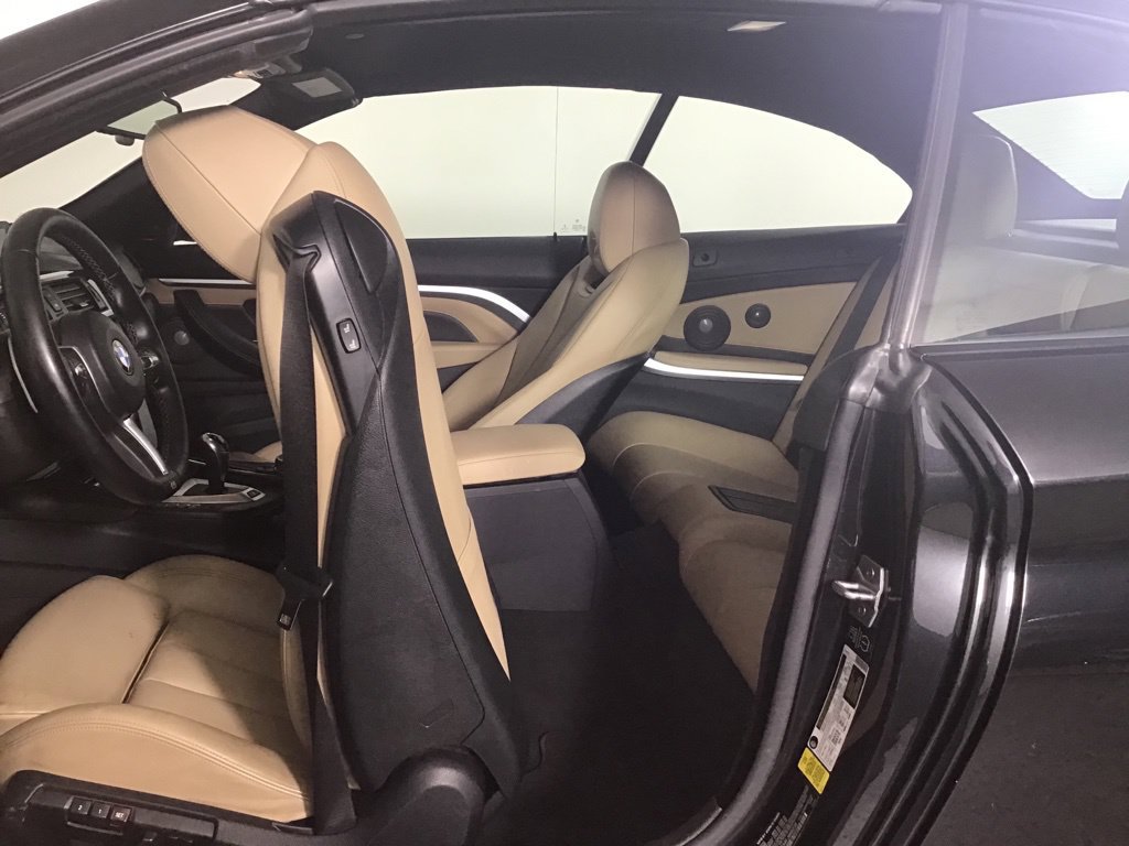 Used 2015 BMW M4 Convertible RWD image 28