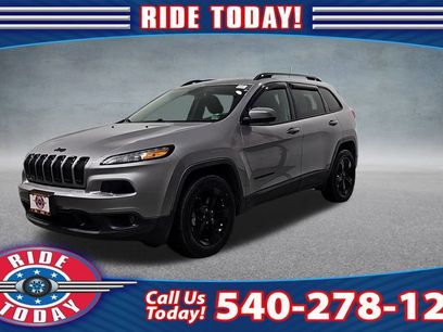 Used 2018 Jeep Cherokee Latitude w/ Altitude Package
