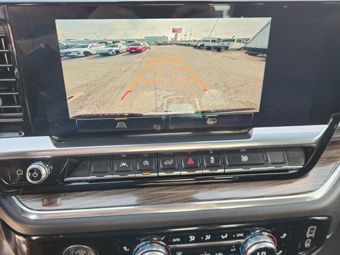 Used 2023 GMC Sierra 1500 Elevation AWD/4WD image 17