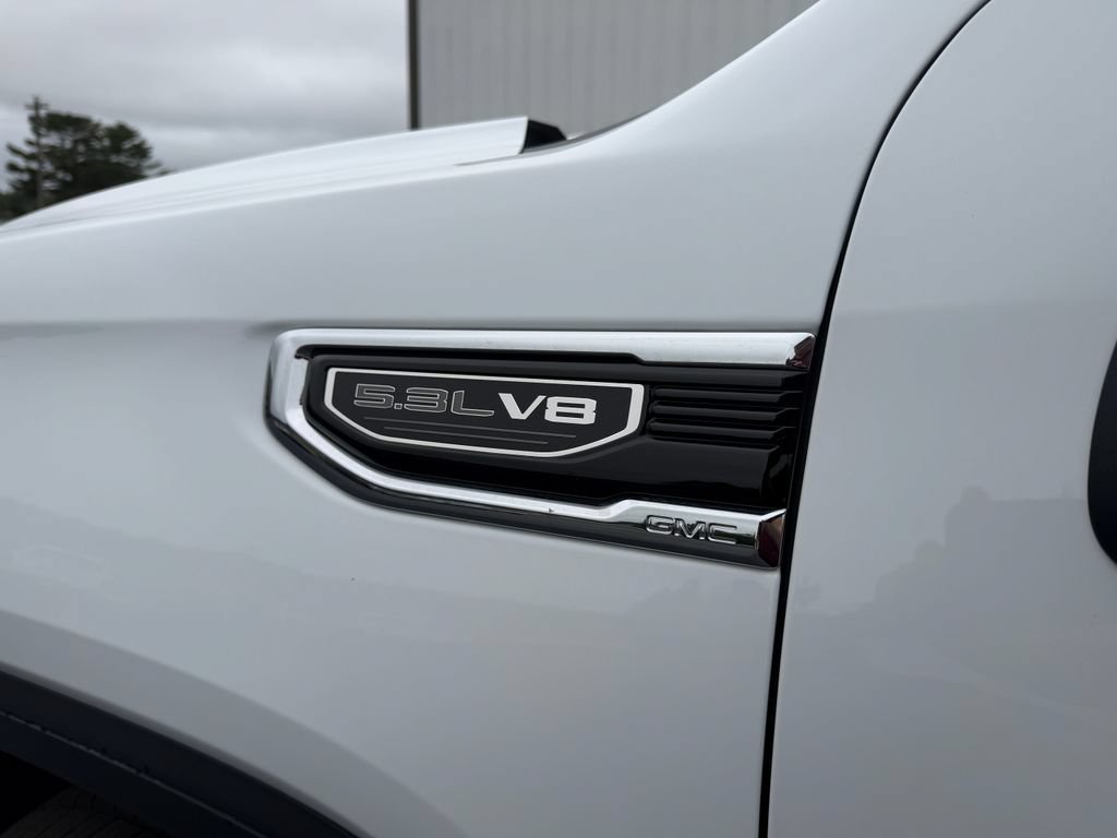 Used 2025 GMC Sierra 1500 SLT AWD/4WD image 18